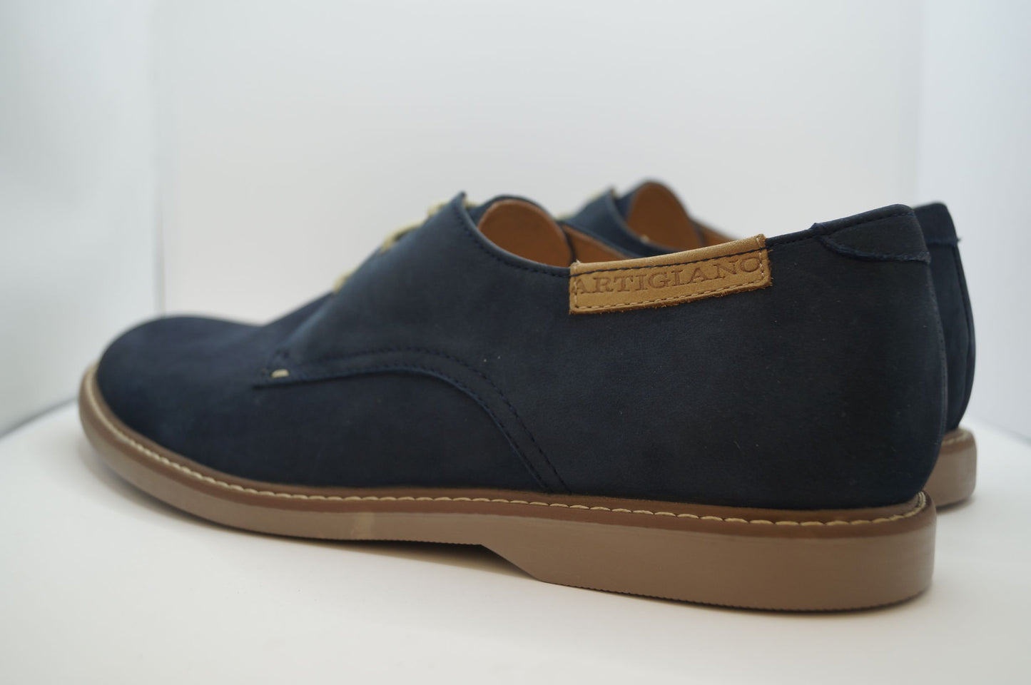 3700 KASABIAN BLUE NUBUCK