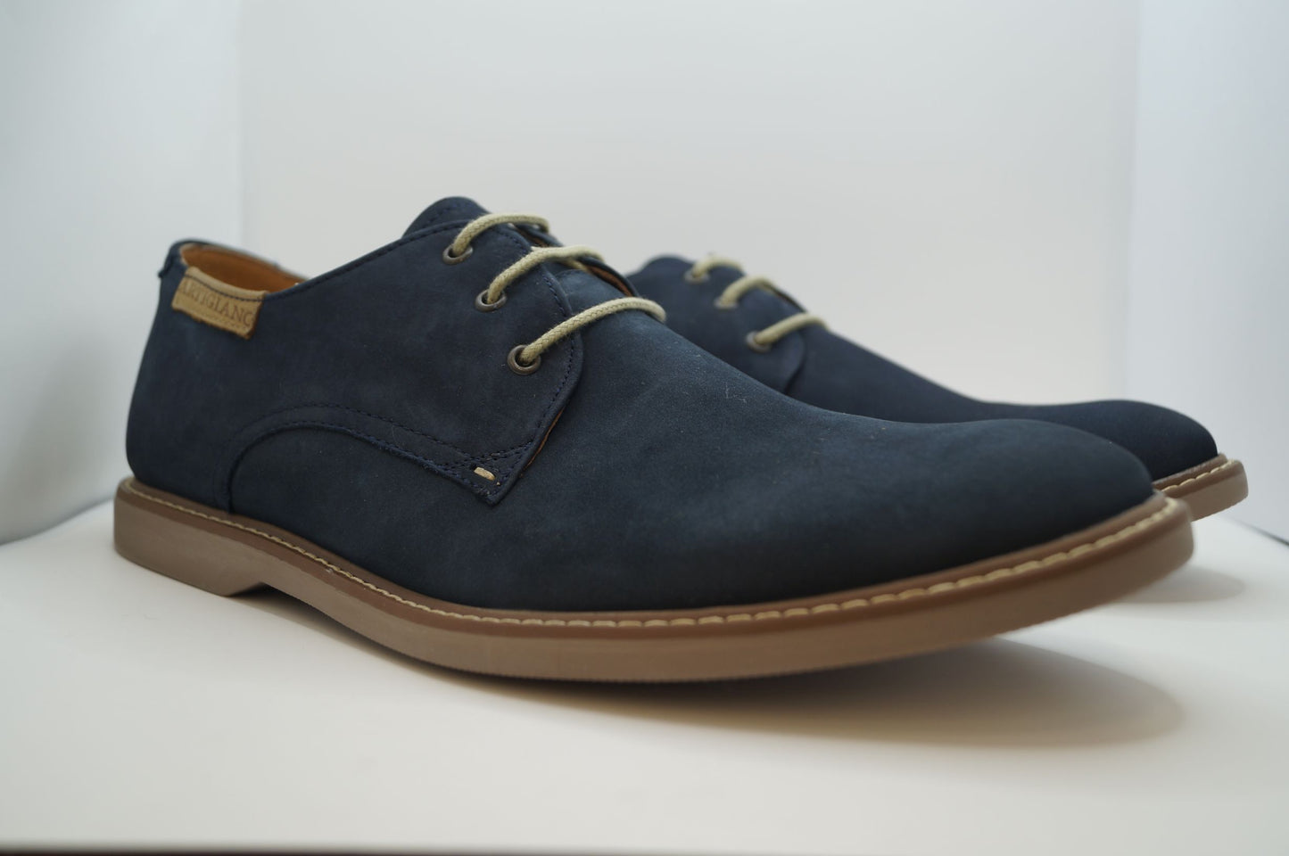 3700 KASABIAN BLUE NUBUCK